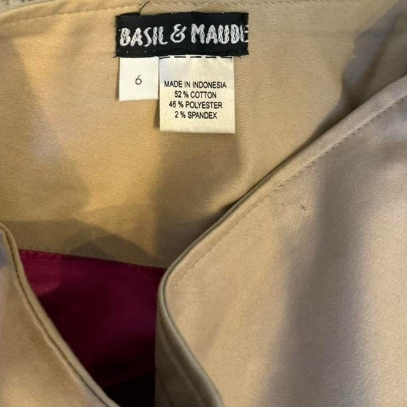 Floral Embroidered Tan Skirt - Picture 3 of 7